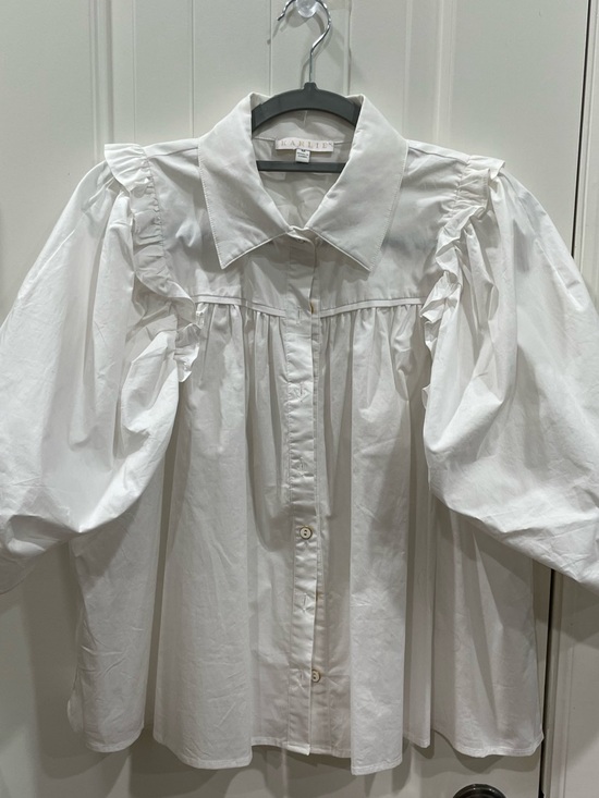 Karlie Tops - Karlie White Button-Up Blouse with Puff Sleeve Detail Sz M